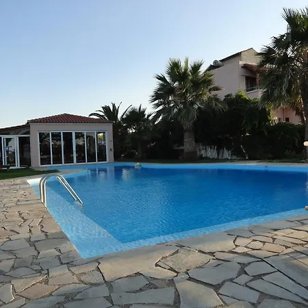 Apartment Pardalakis *